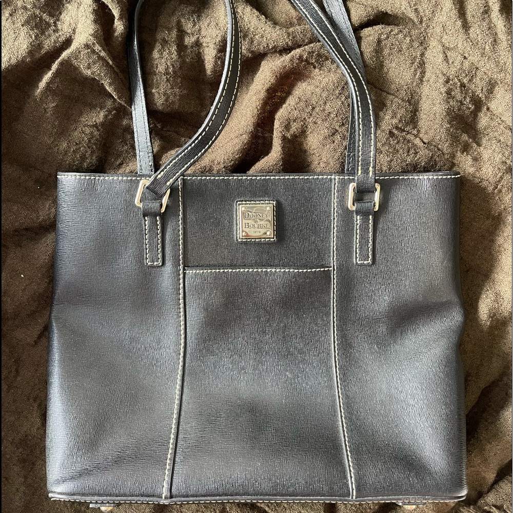 Dooney and Bourke black leather tote